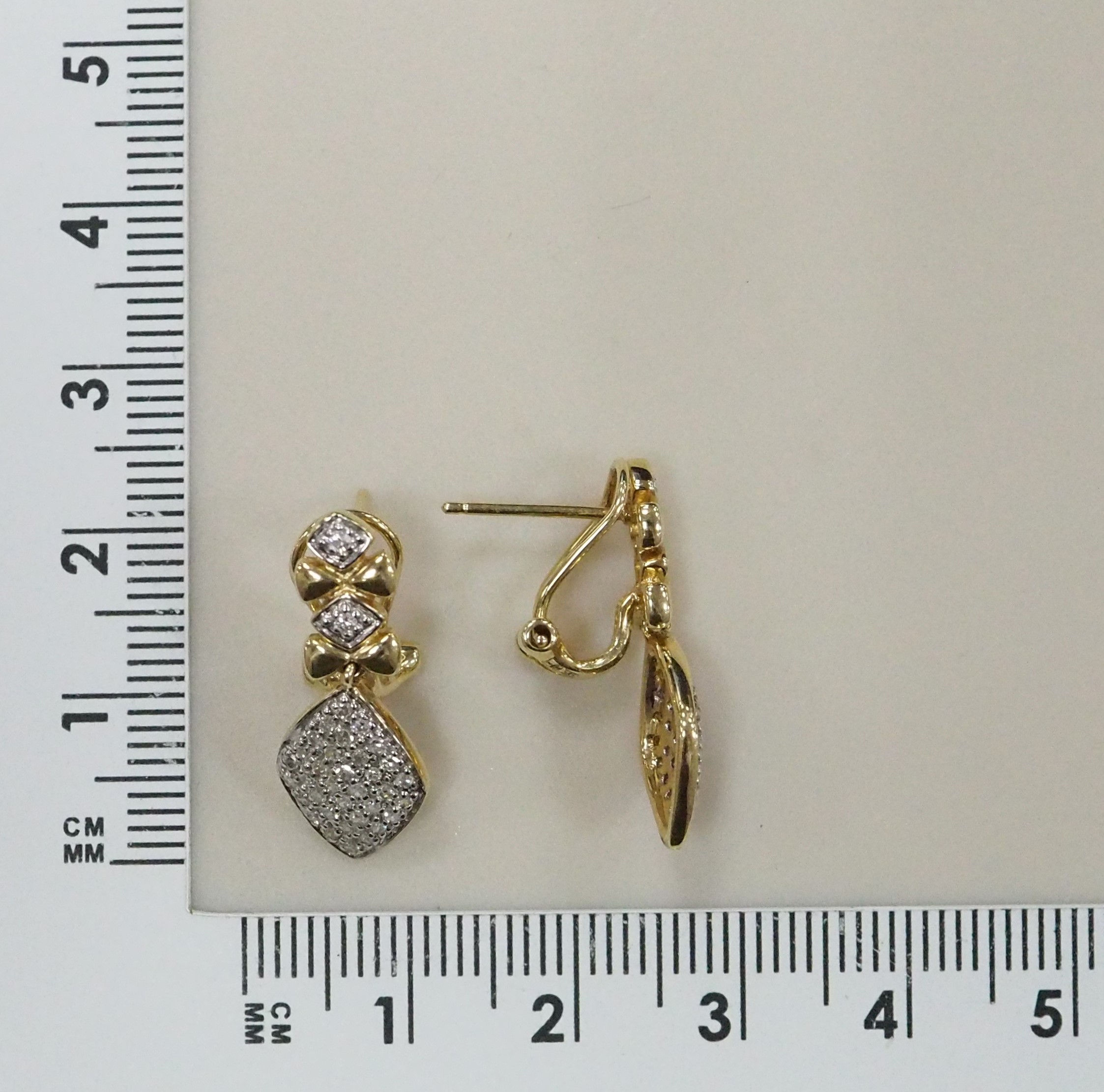 10511-000938 Серьги (Au 585)
